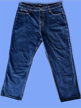 Victorious dark wash jeans💙